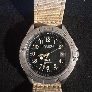 Hamilton Khaki Quartz Sub Mens Watch ref 9745B with canvas strap